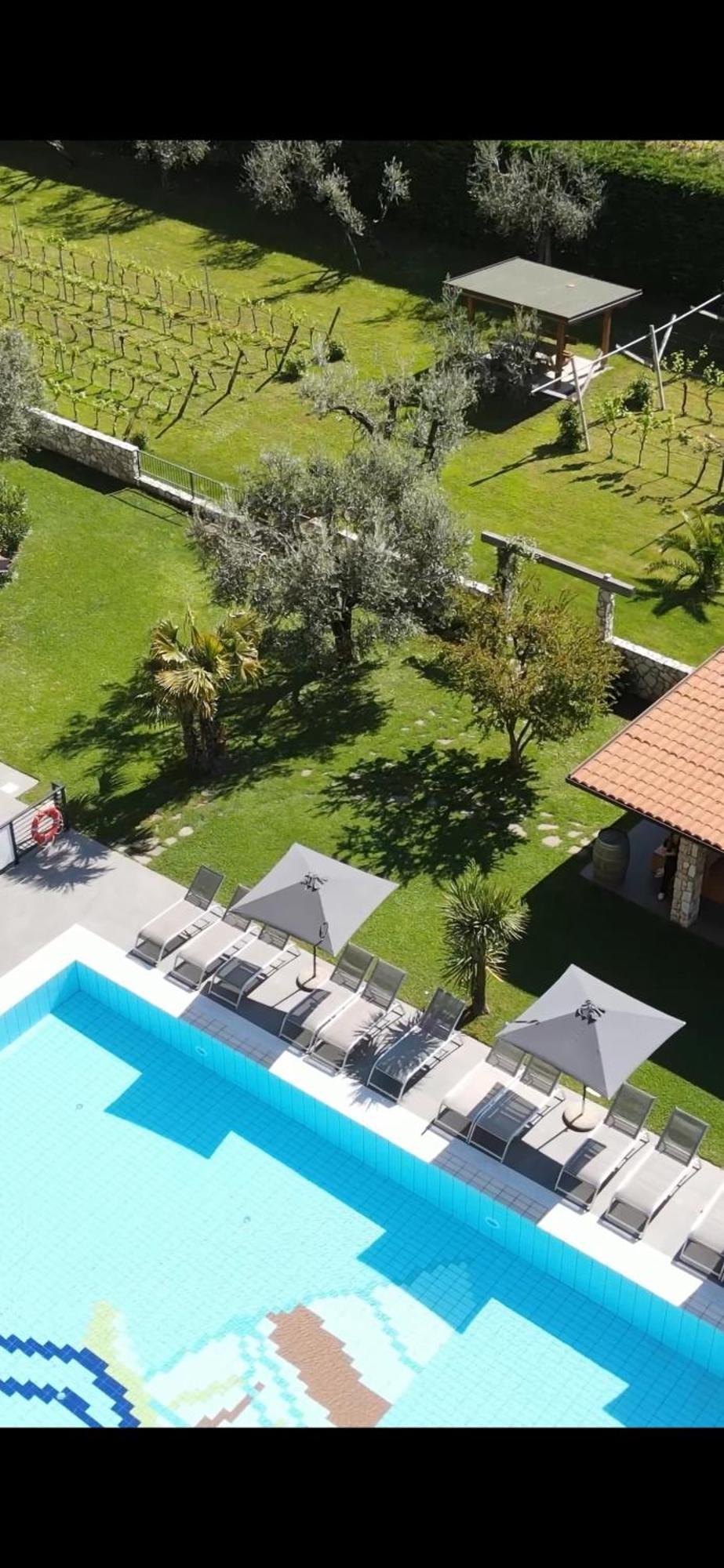 Residence Verdeblu Арко Экстерьер фото